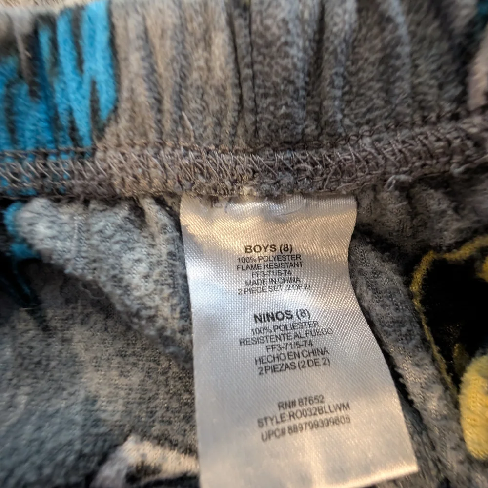 Gap Kids Size 8 Black T-Shirt and Batman Gray Pajama Set